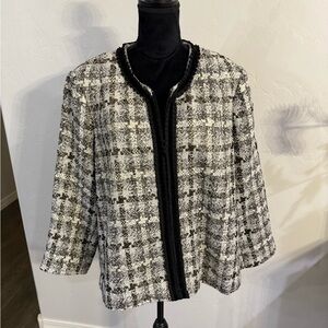 Sag Harbor Black, White and Gold Tweed Jacket. Size 20W
